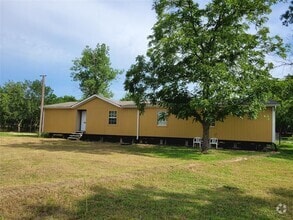 Building Photo - 175 Sandoval St