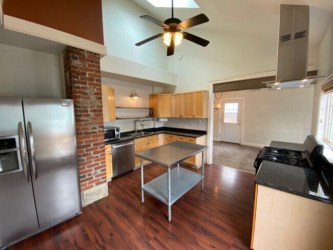 Foto del edificio - 1411 Lander St
