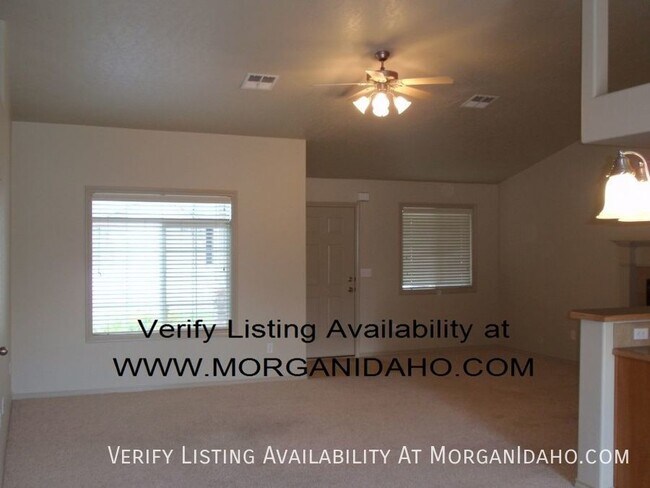 Foto del edificio - 1621 W Streamside Ave
