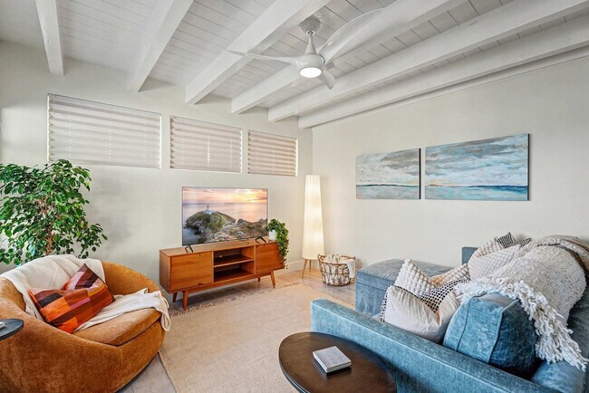 Foto del edificio - 2612 Bayside Ln