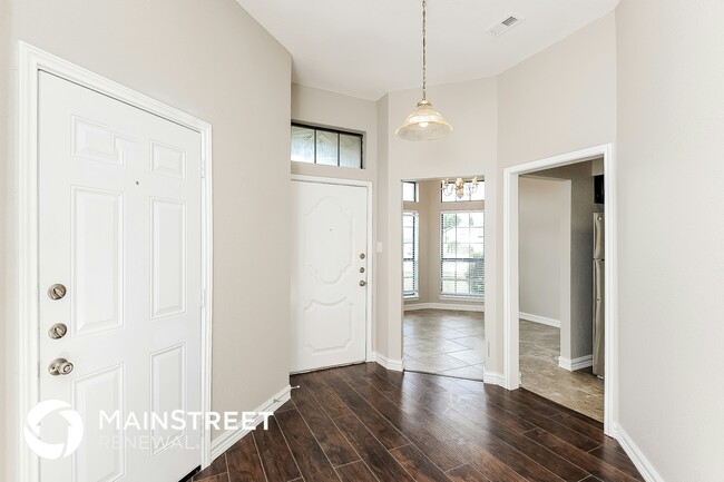 Building Photo - 6201 Tempest Dr