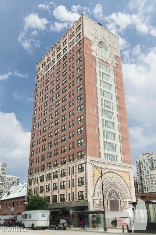 Building Photo - 1213 N LaSalle Dr
