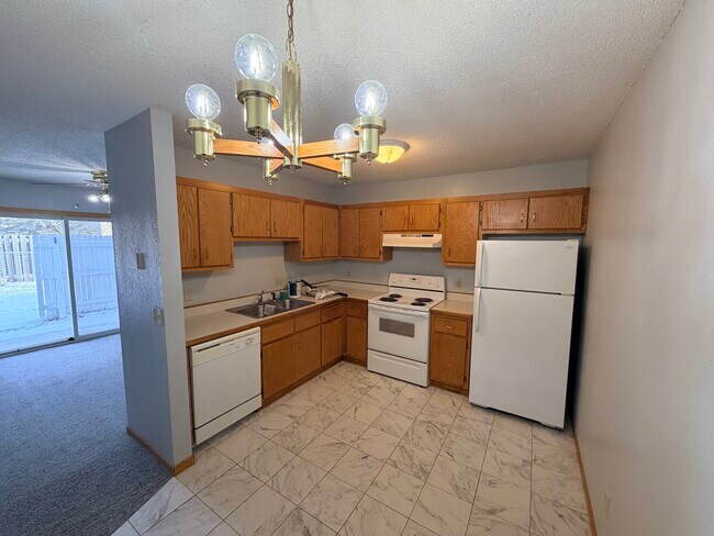 Foto del edificio - Birch Street Townhomes