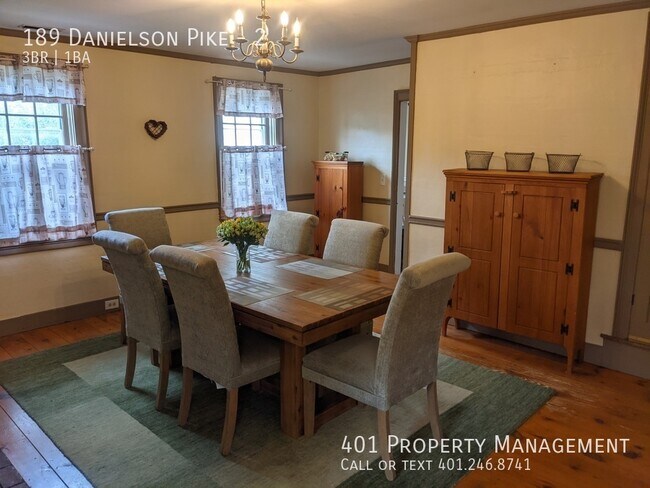 Building Photo - Downtown Scituate Townhouse for rent