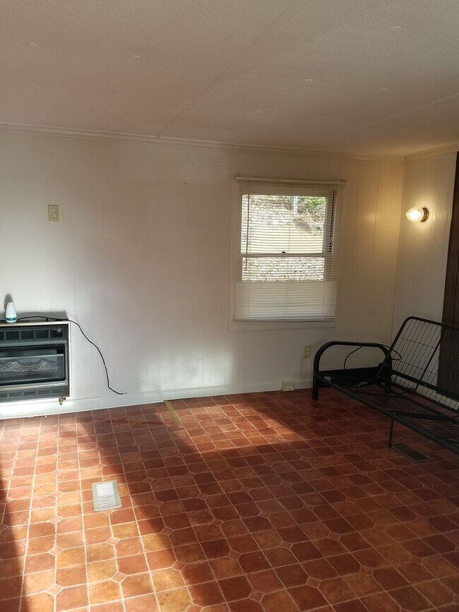 3875 Old Fort Sugar Hill Rd, Old Fort, NC 28762 House Rental in Old