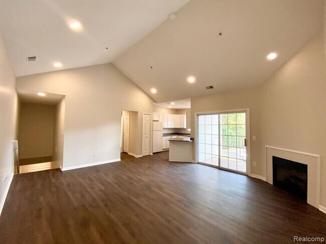 Building Photo - 25569 Sun Sail Ct