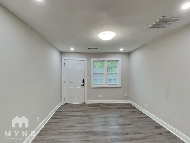 Foto del edificio - 919 Hobson St SW