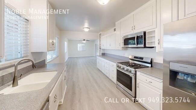 Foto del edificio - 5700 Lenore Ave
