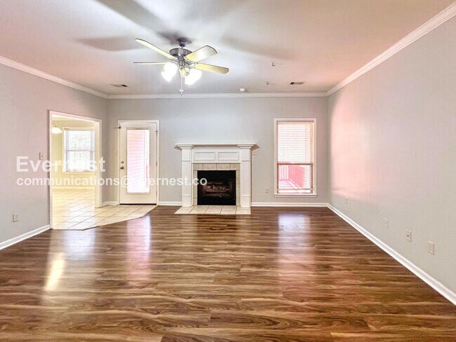 Foto del edificio - 93 Rosebud Cir