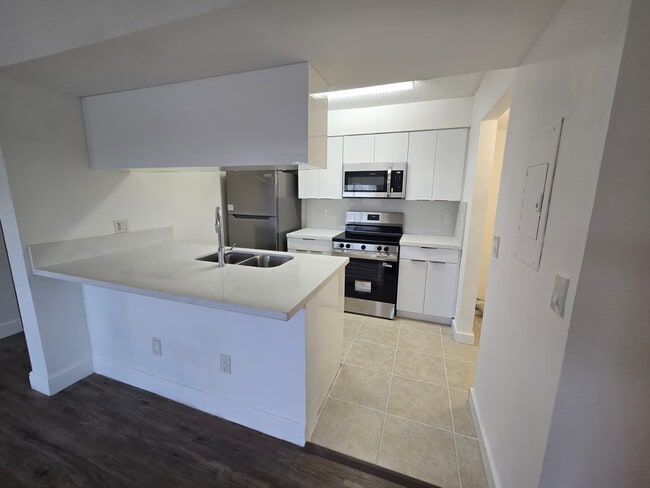 Foto del edificio - 1241 SW 46th Ave