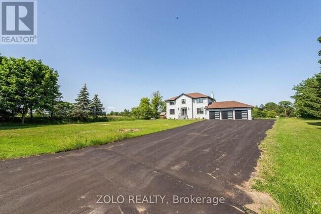 Building Photo - 45 Hilda Rd