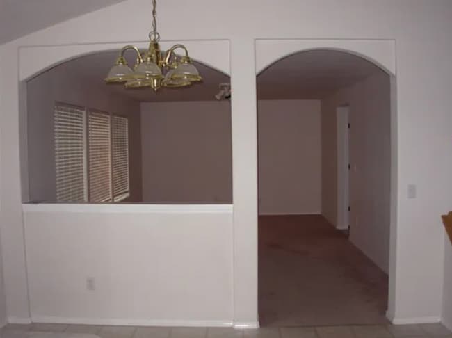 Building Photo - 2114 E Olympic Ave