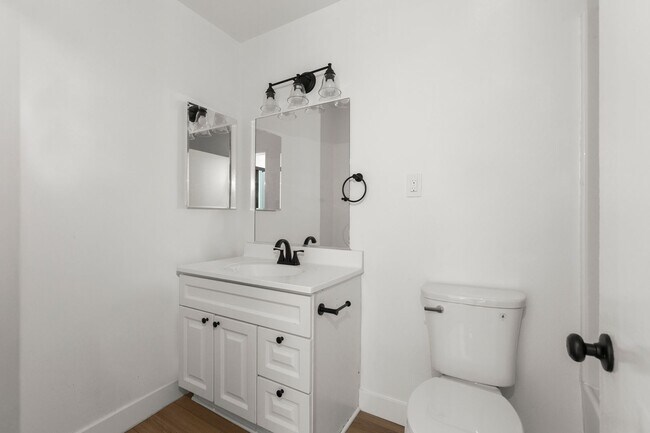 Foto del interior - 515 S Kingsley Dr