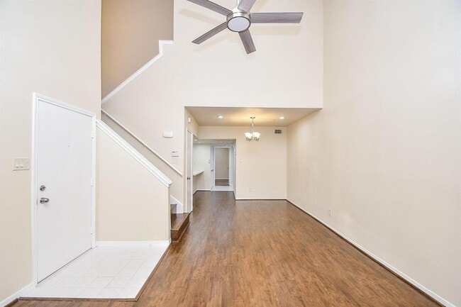 Building Photo - 11852 Barryknoll Ln