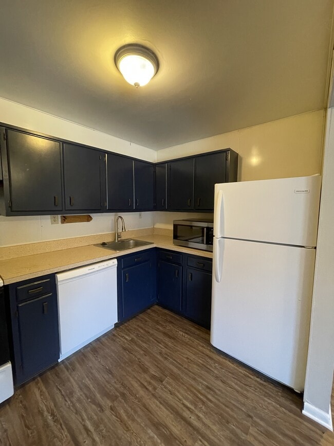 Foto del edificio - 1022 Adams Ave