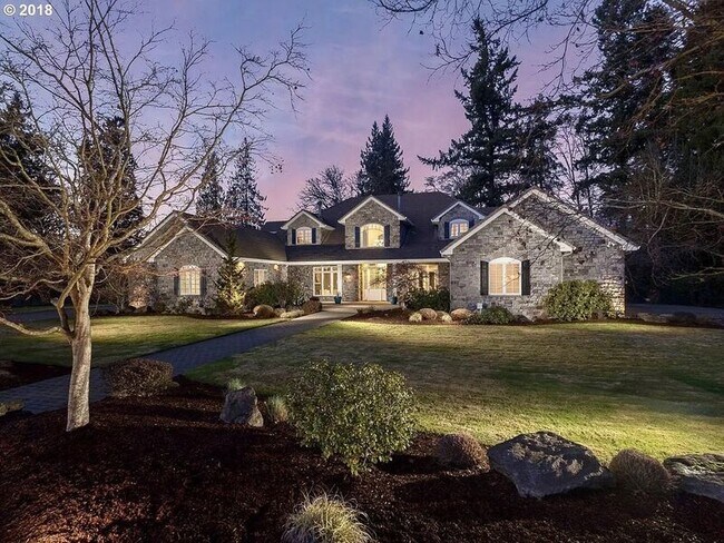 Foto del edificio - 16275 NE Eilers Rd