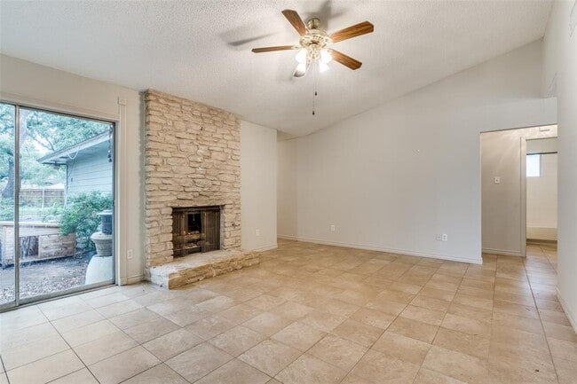 Building Photo - 12304 Bent Cedar Cove