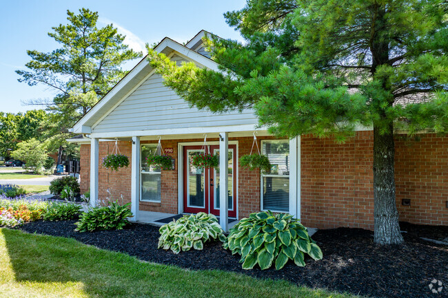 Leasing Office - Dooley's Orchard