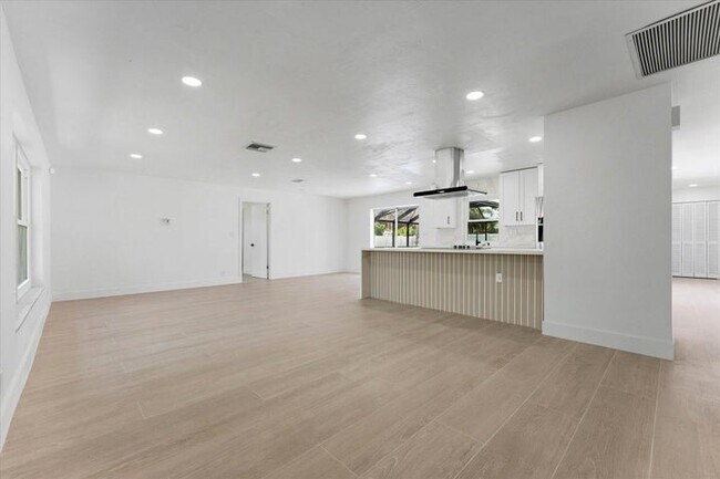 Foto del edificio - 1540 NW 10th St