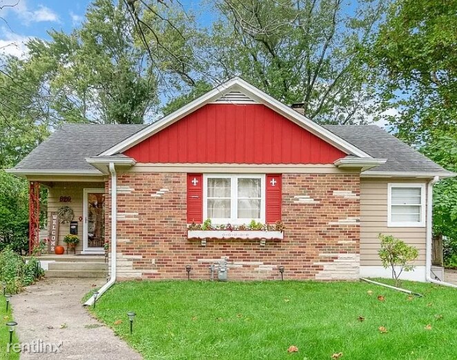 Foto principal - 2 br, 2 bath House - 929 E Joliet St