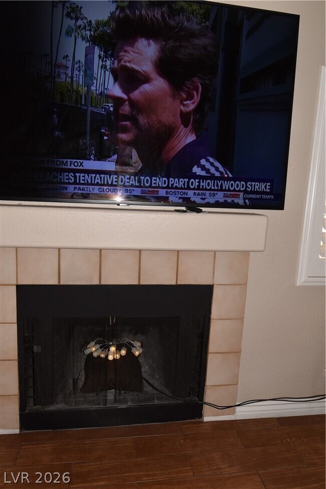 Foto del edificio - 267 Westwind Rd