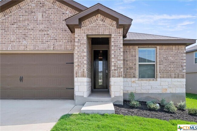 Building Photo - 3150 Charyn Wy