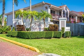Building Photo - 10245 SW 154th Pl