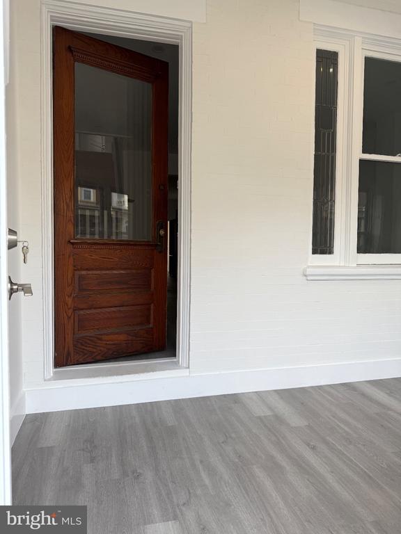 Foto del edificio - 5857 Angora Terrace