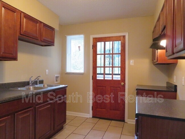 Foto del edificio - 2957 Southwall St