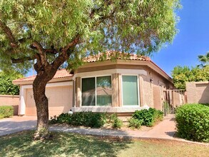 Building Photo - 8828 E Riviera Dr