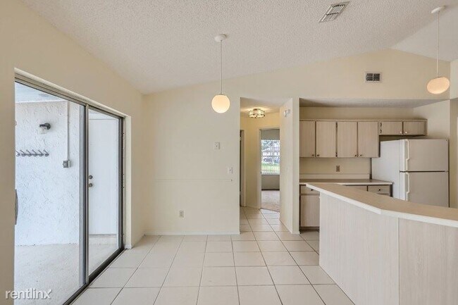 Foto del edificio - 4 br, 2 bath House - 1080 Jodi Ridge Court...