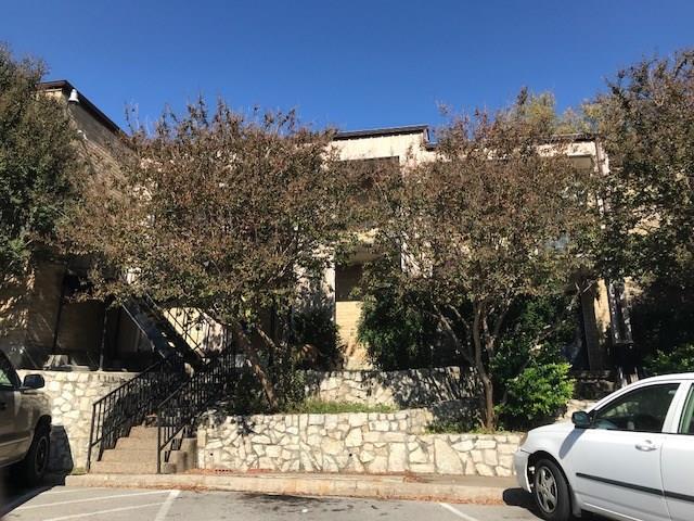 Building Photo - 6012 Westridge Ln