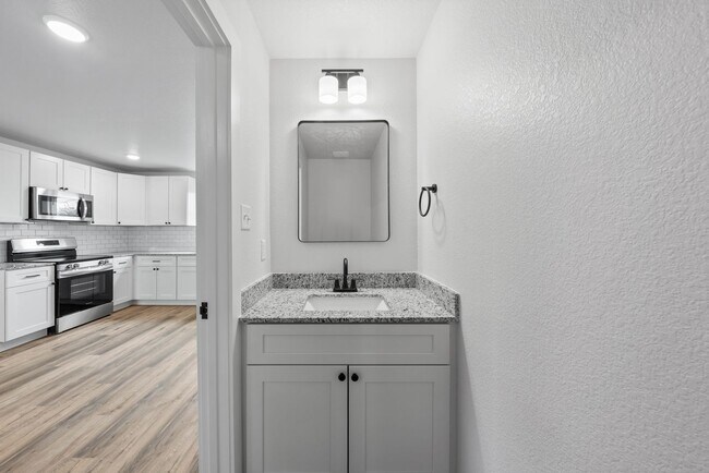 Foto del edificio - Modern Townhome for Rent – Modern Living a...