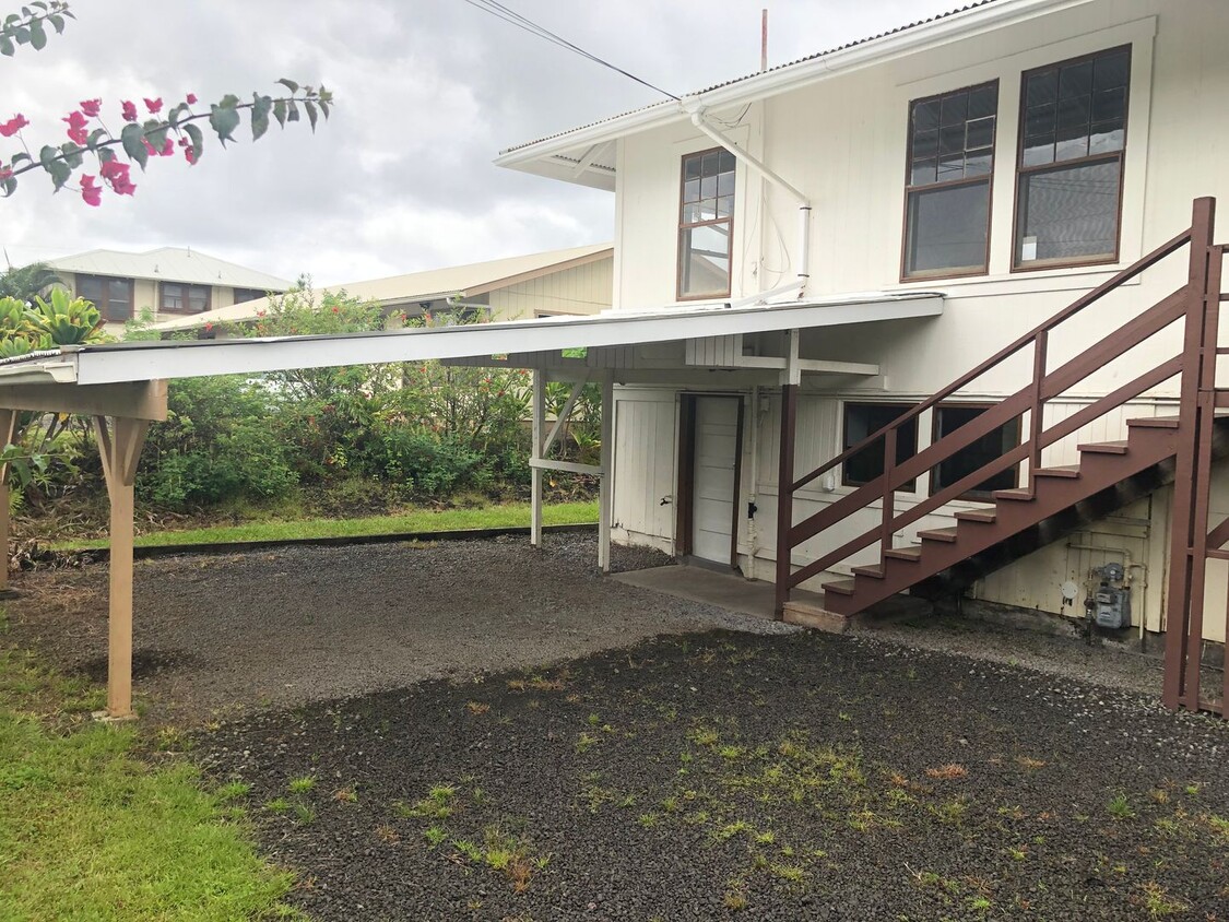 Primary Photo - 2-story home near Waiakea Villas