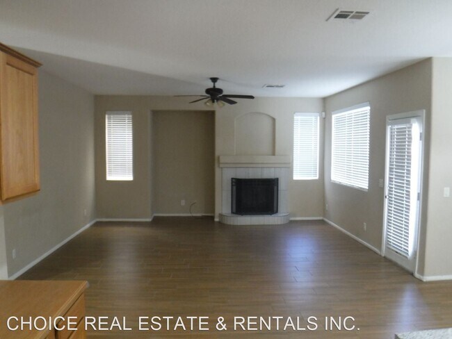 Building Photo - 5 br, 3.5 bath House - 11442 Vadella Sound...
