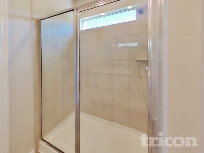 Foto del edificio - 5112 Saddle Clb Dr