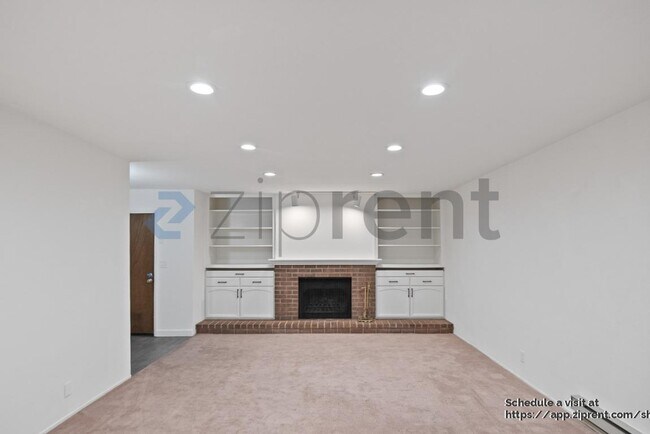 Foto del edificio - 2000 Rock St