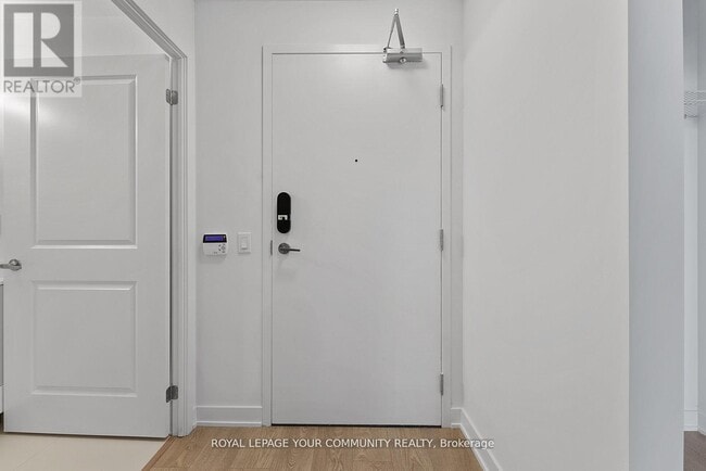 Photo du bâtiment - 543 Richmond St W