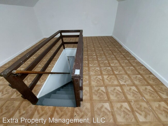 Building Photo - 4 br, 1 bath House - 62 Passaic St