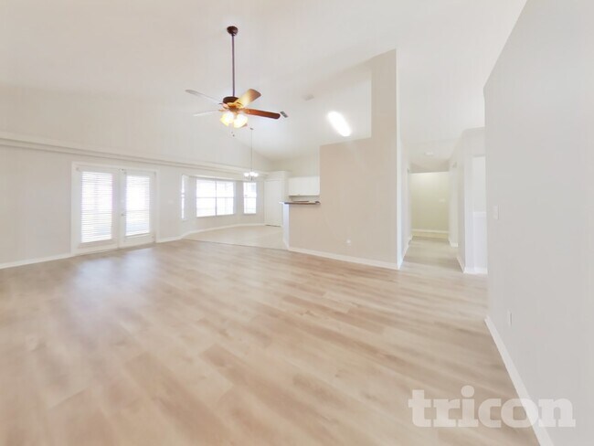 Building Photo - 8516 Sunsprite Ct