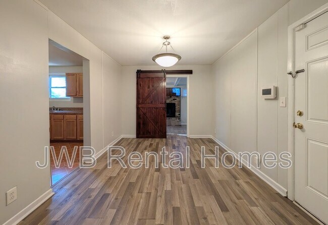 Foto del edificio - 3054 Yanlee Ln