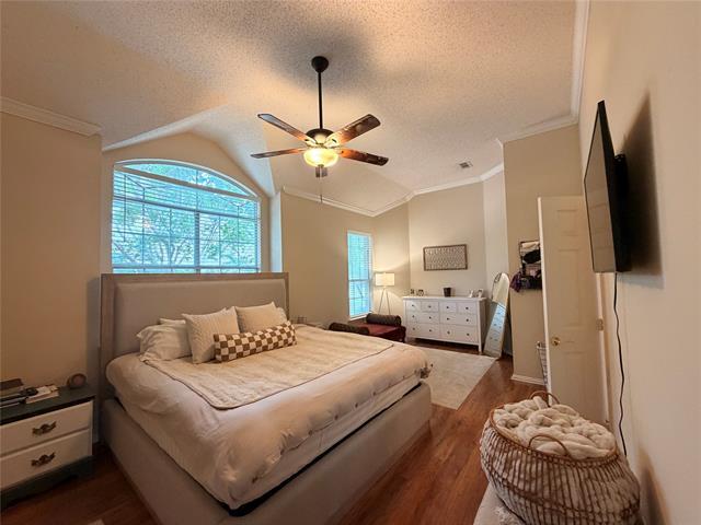 Foto del edificio - 8640 Woodcreek Dr