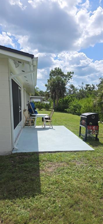 Foto del edificio - 460 Creek Ln Dr