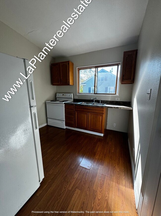 Foto del edificio - 2224 W Sylvania Ave