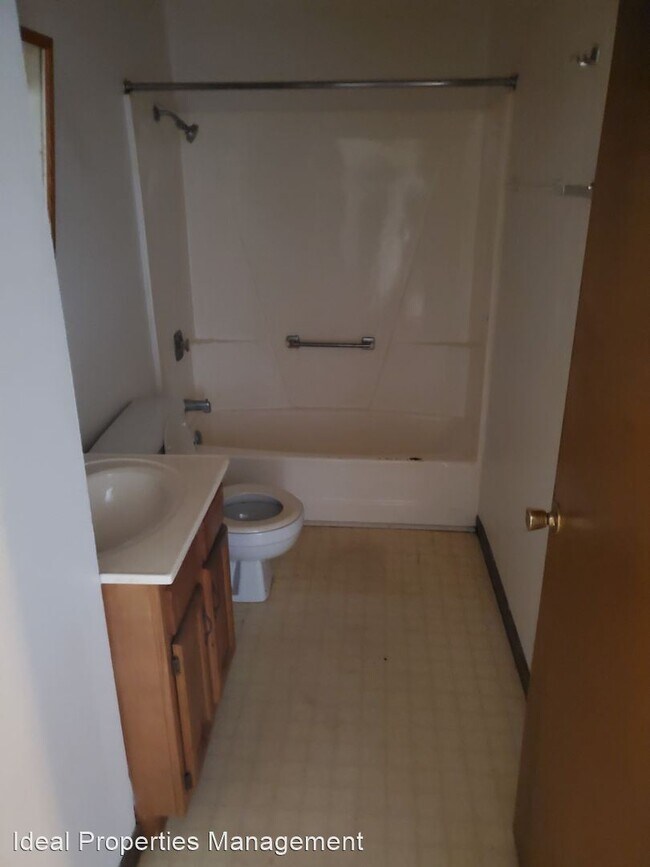 Foto del edificio - 619 S Walnut St