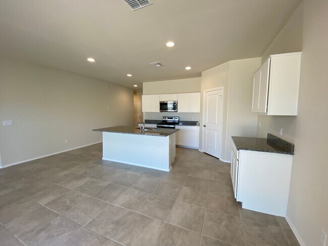 Building Photo - NEWER BUILD!  4 Bedroom, 2 Bath