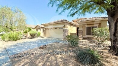 Building Photo - 2516 W Amber Sun Dr