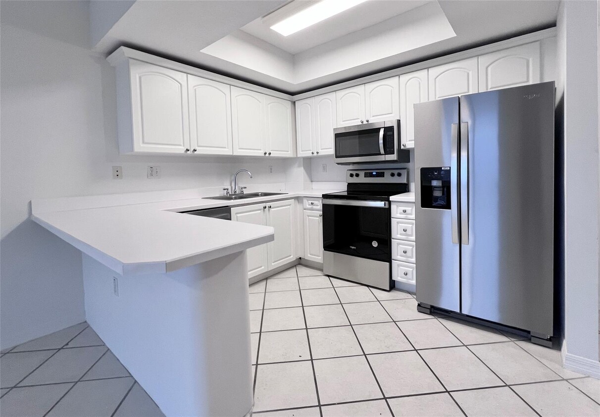 Foto principal - 3500 Coral Way