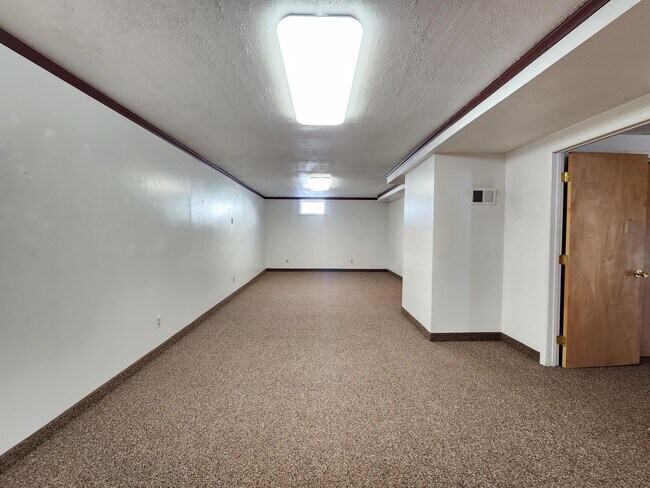 Foto del edificio - 1311 5th Ave