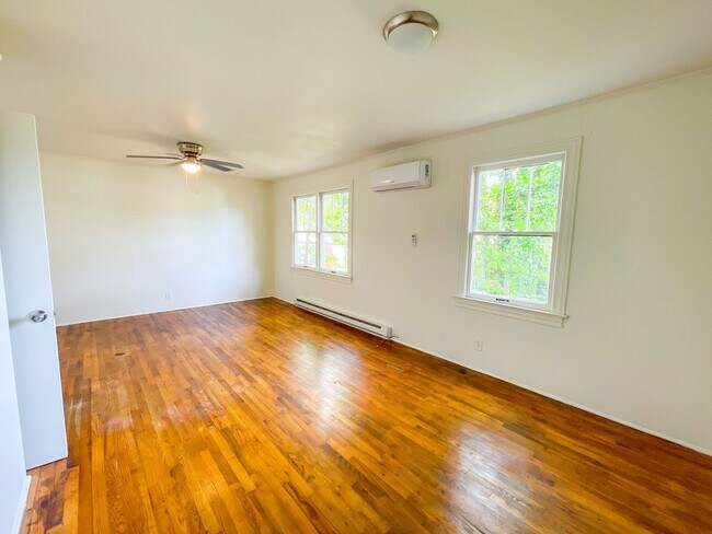 Foto del edificio - 110-116 Dobbs St - Unit 116